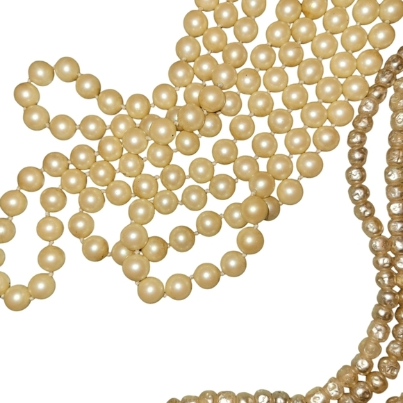 2 Faux Pearl Necklaces 48" 56" Cream - Picture 6 of 6